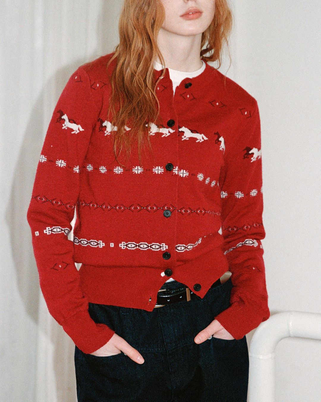 Pony Jacquard Crew Neck Knit Cardigan　KN097