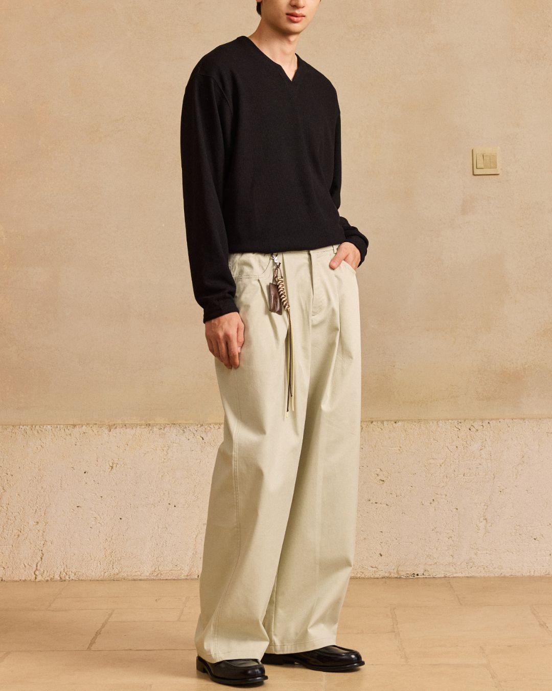 Rope ＆ Leather Tag Tuck Wide Pants　PT033