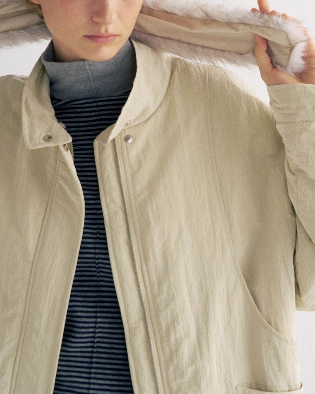 Detachable Fur Collar Quilted Jacket　JK078