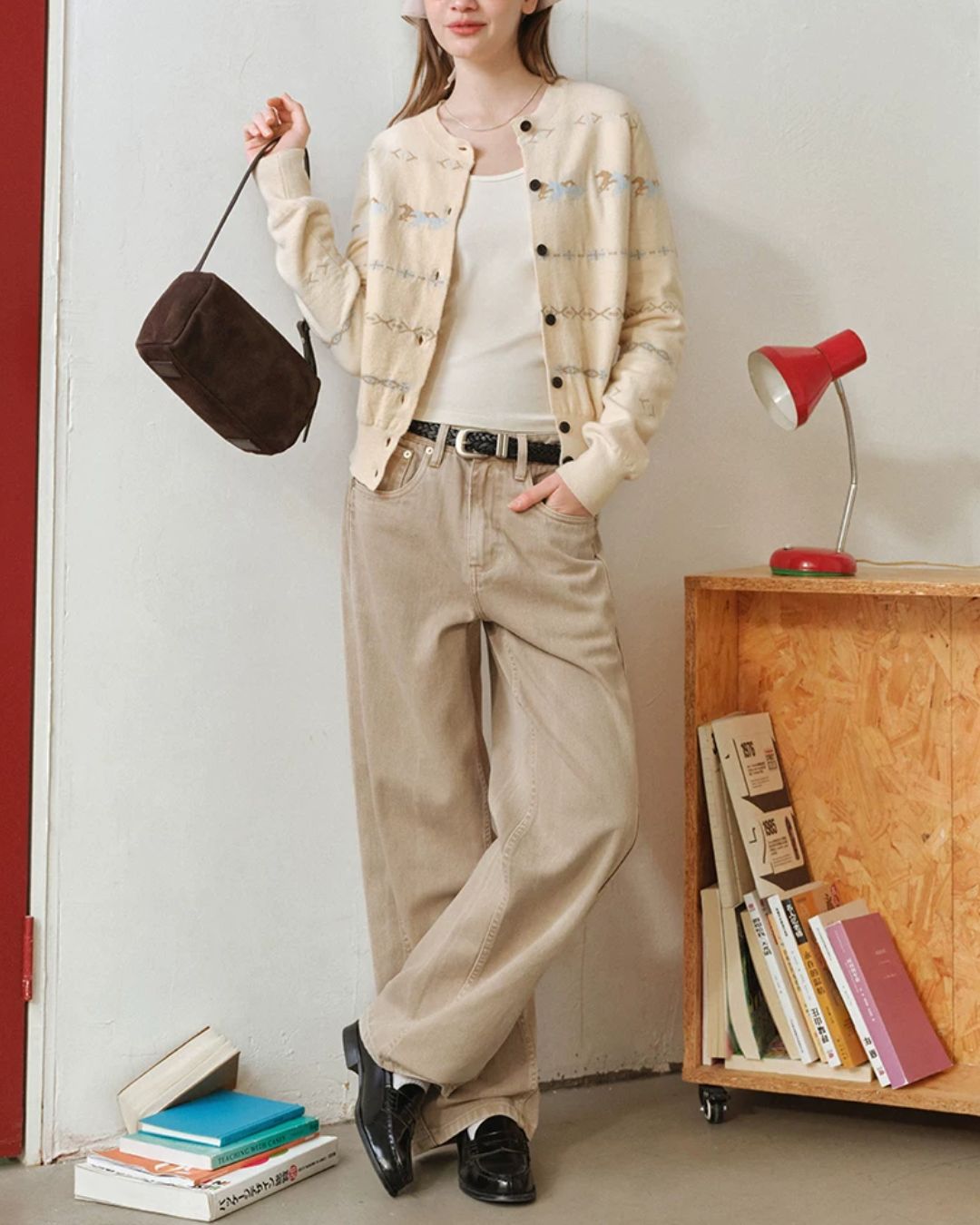 Pony Jacquard Crew Neck Knit Cardigan　KN097