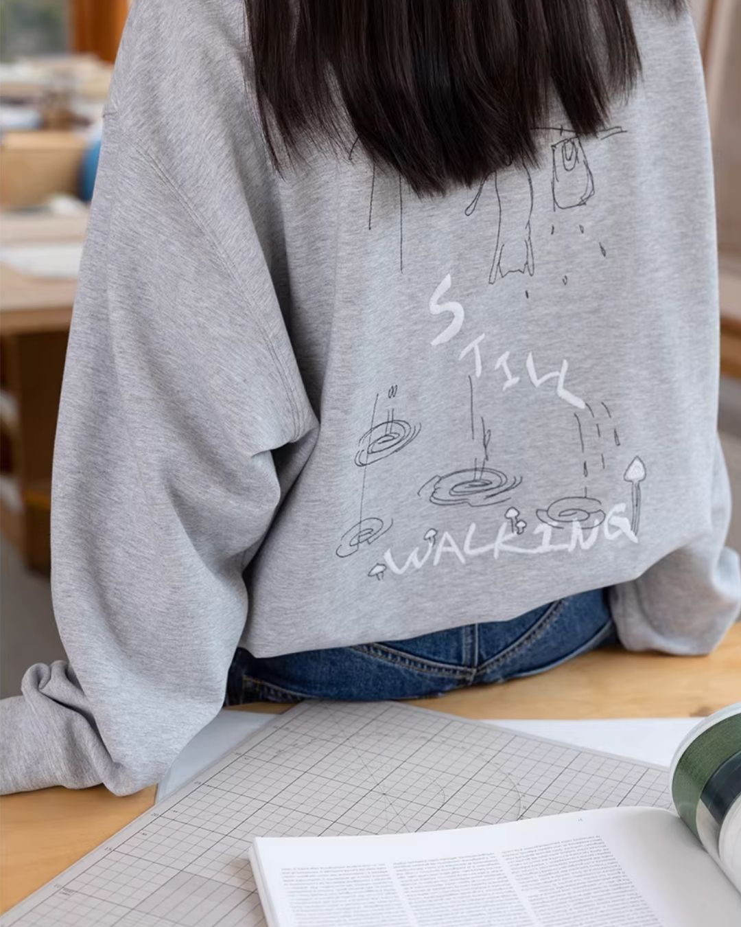 Back Embroidered Drawstring Hem Sweat　SW015