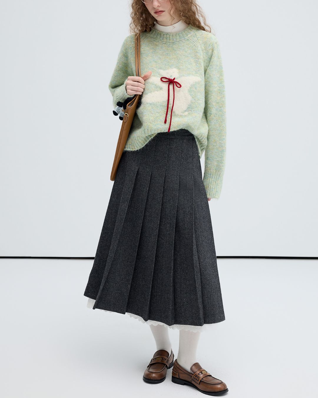 Bow Tie Bear Wool Sweater　KN040