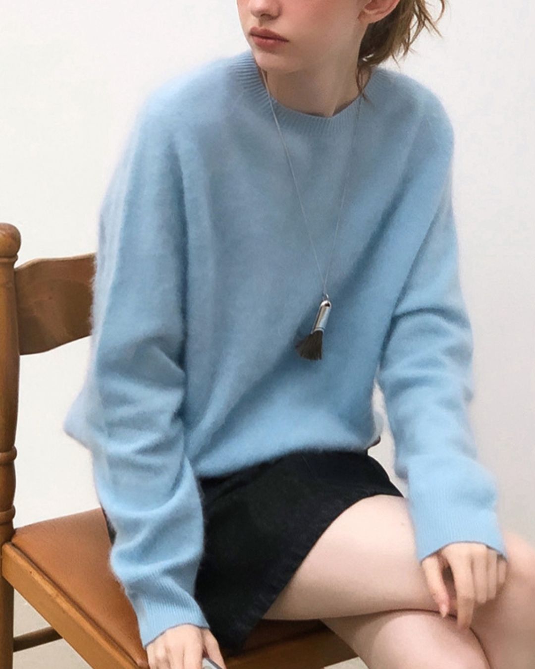 Round Neck Relaxed Knit　KN024