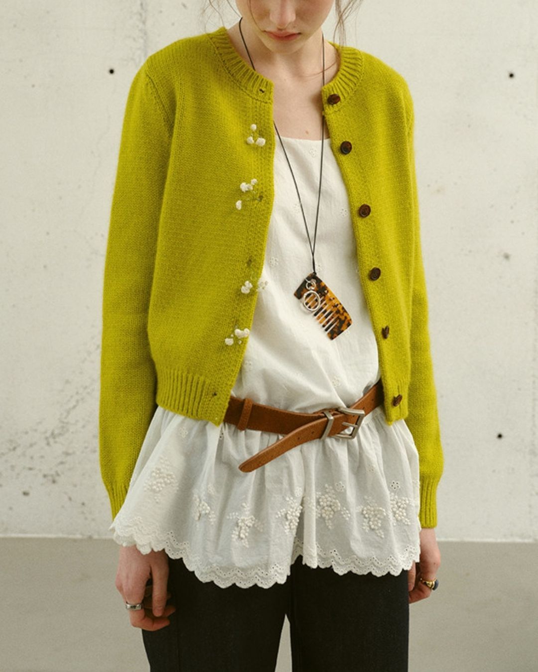 Round Neck Retro Fluffy Knit Cardigan　KN115