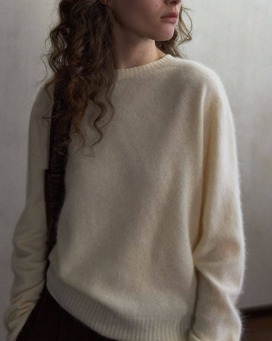 Soft Wool Knit Pullover　KN108