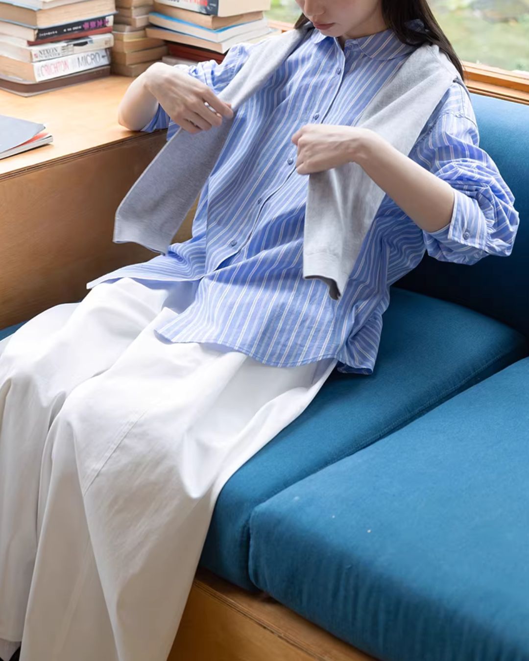 Round-collar Loose Striped Shirt　LS063