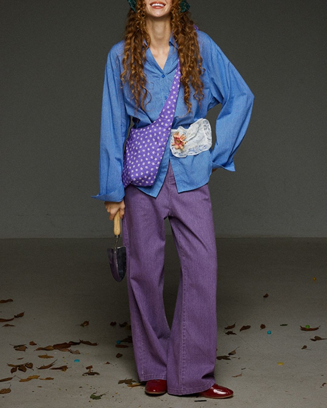 Collared V-neck Loose Shirt　LS029