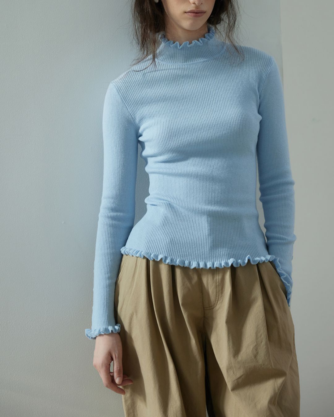 Frill High Neck Knit　KN017