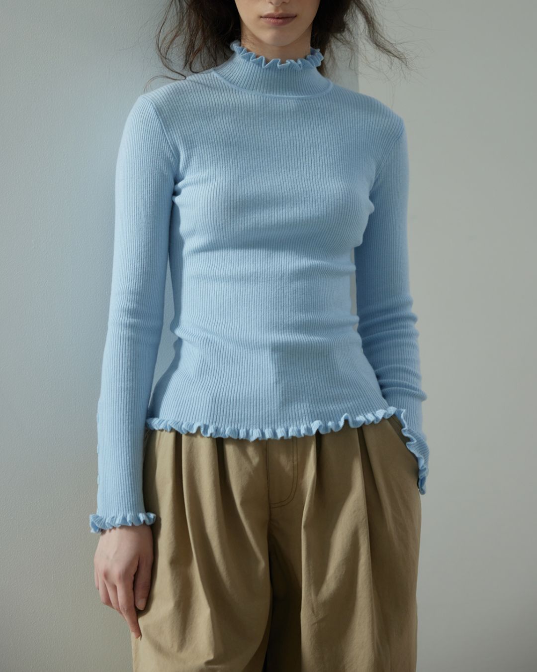 Frill High Neck Knit　KN017