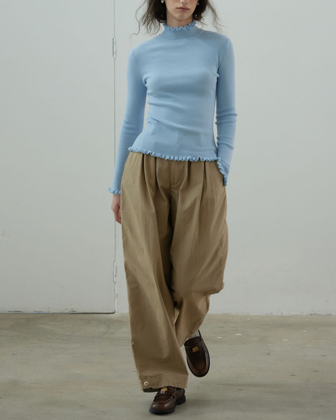 Frill High Neck Knit　KN017