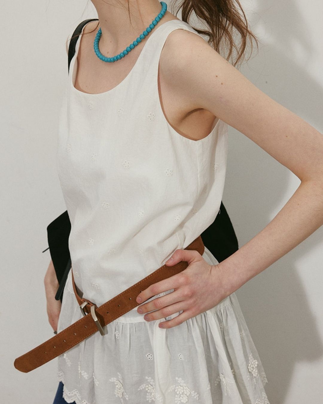 Small Flower Ruffle Sleeveless Shirt　SS001