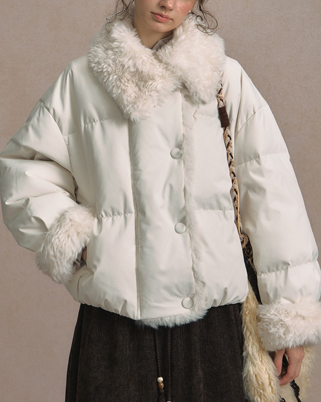 Asymmetrical Fur Short Down Jacket　JK065