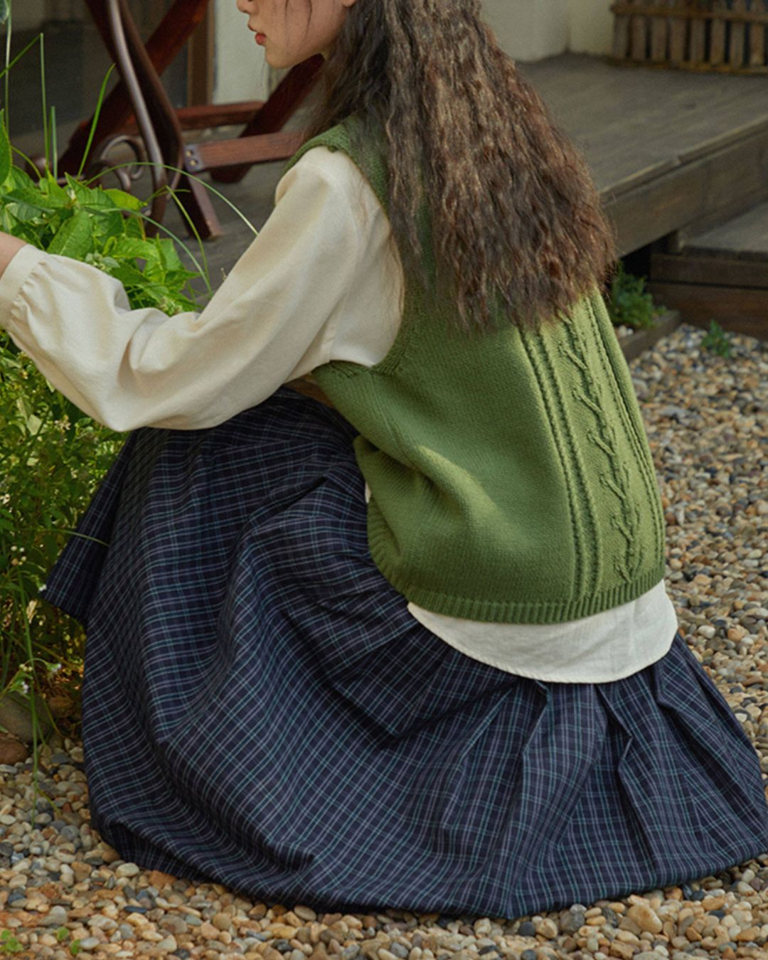 Crew Neck Relaxed Knit Vest　VT023