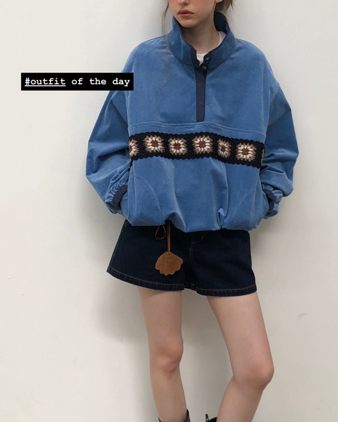 Crochet Stand-up Collar Top　SW005