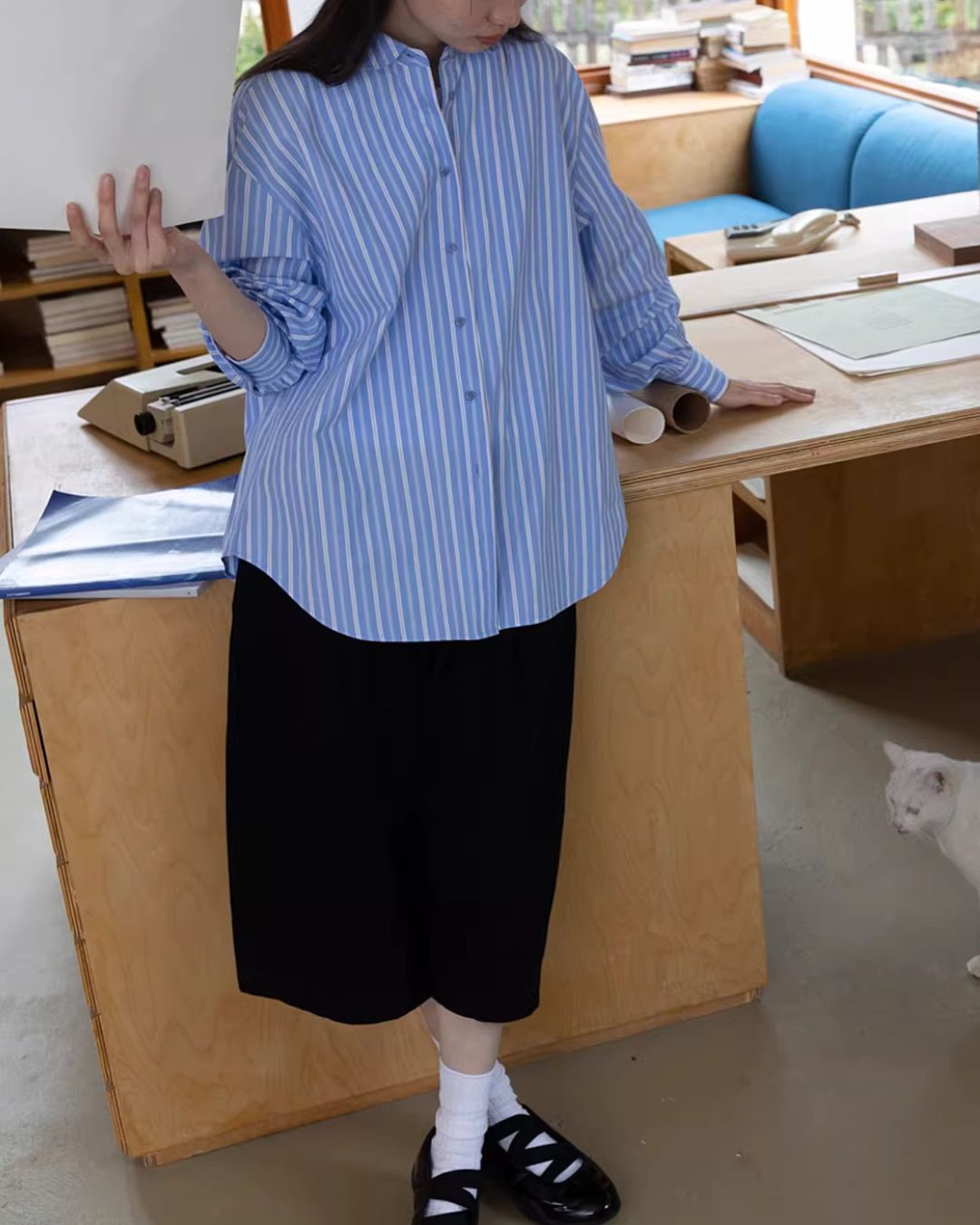 Round-collar Loose Striped Shirt　LS063