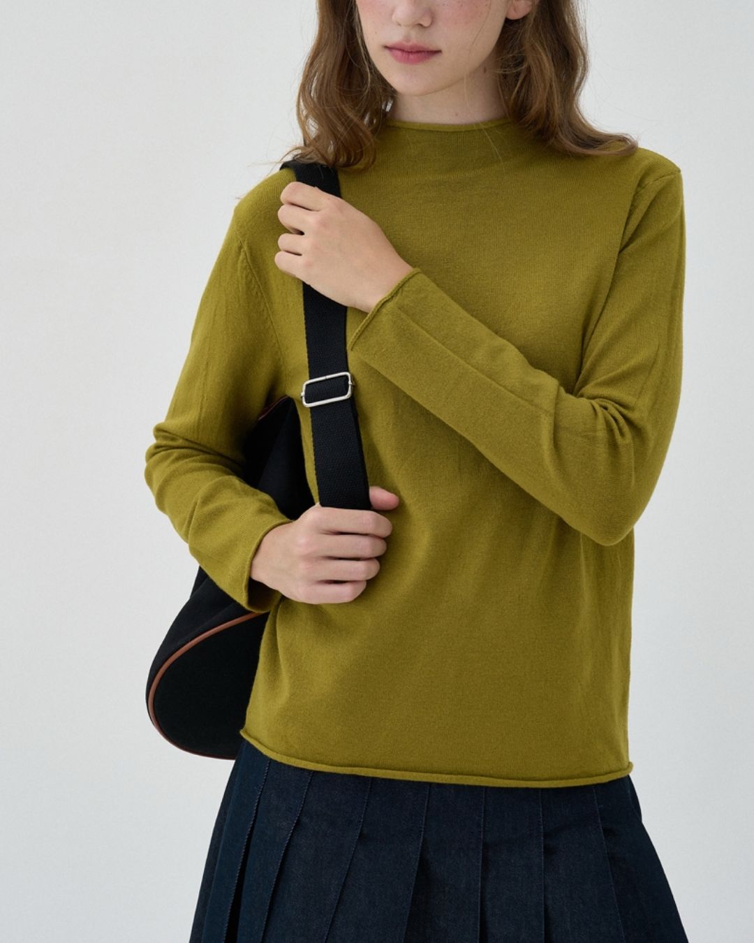 Mock Neck Seamless Knit　KN077