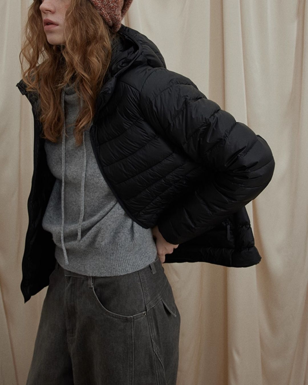 Drawstring Bottle Neck Knit　KN067