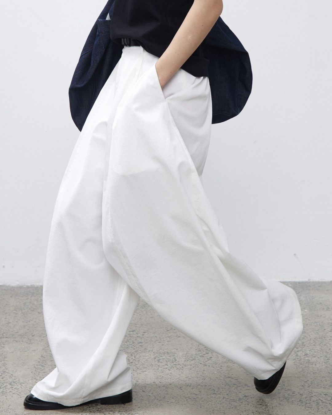 Relaxed Drape Pants　PT046