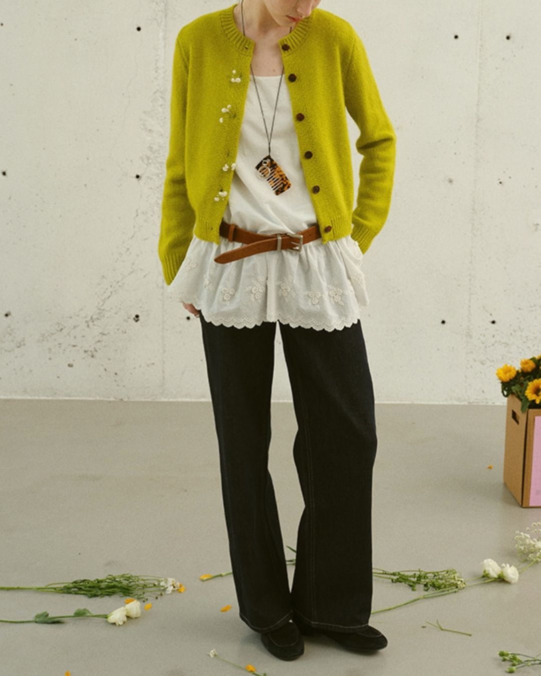 Round Neck Retro Fluffy Knit Cardigan　KN115