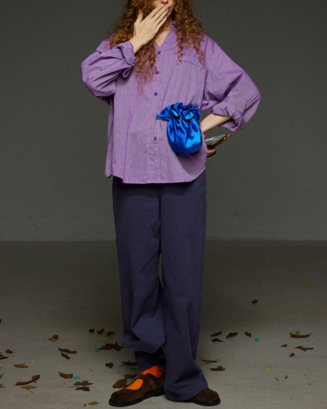 Collared V-neck Loose Shirt　LS029