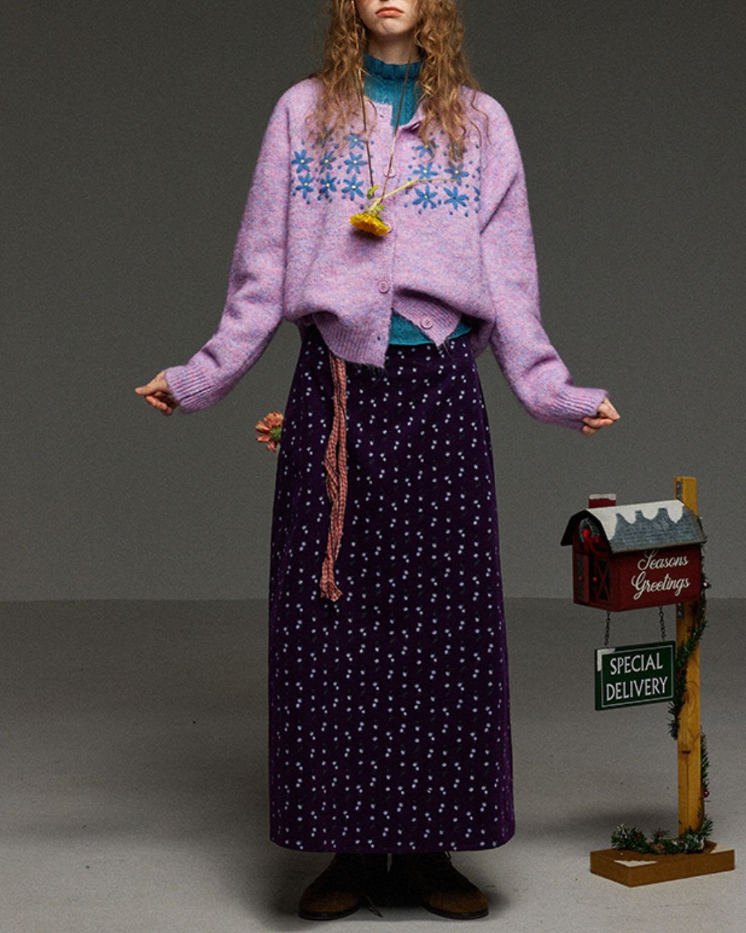 Flower Embroidered Mix Knit Cardigan　KN071