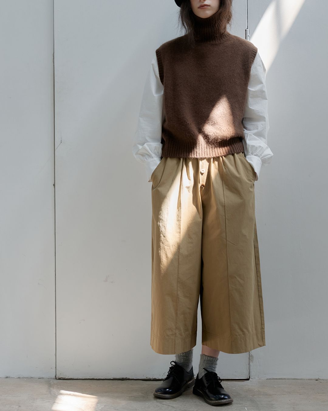 Draped Wide Cropped Pants　PT012