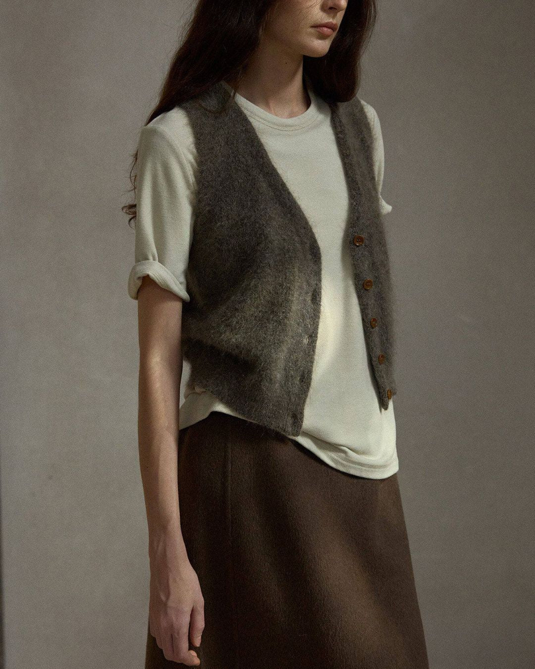 Fluffy Mohair Blend V-neck Vest　VT021