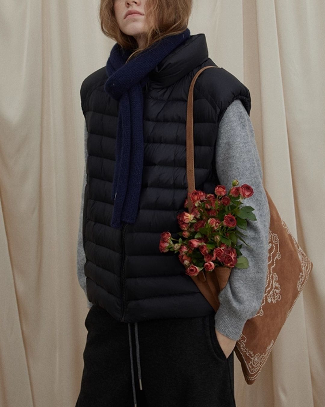 Drawstring Bottle Neck Knit　KN067