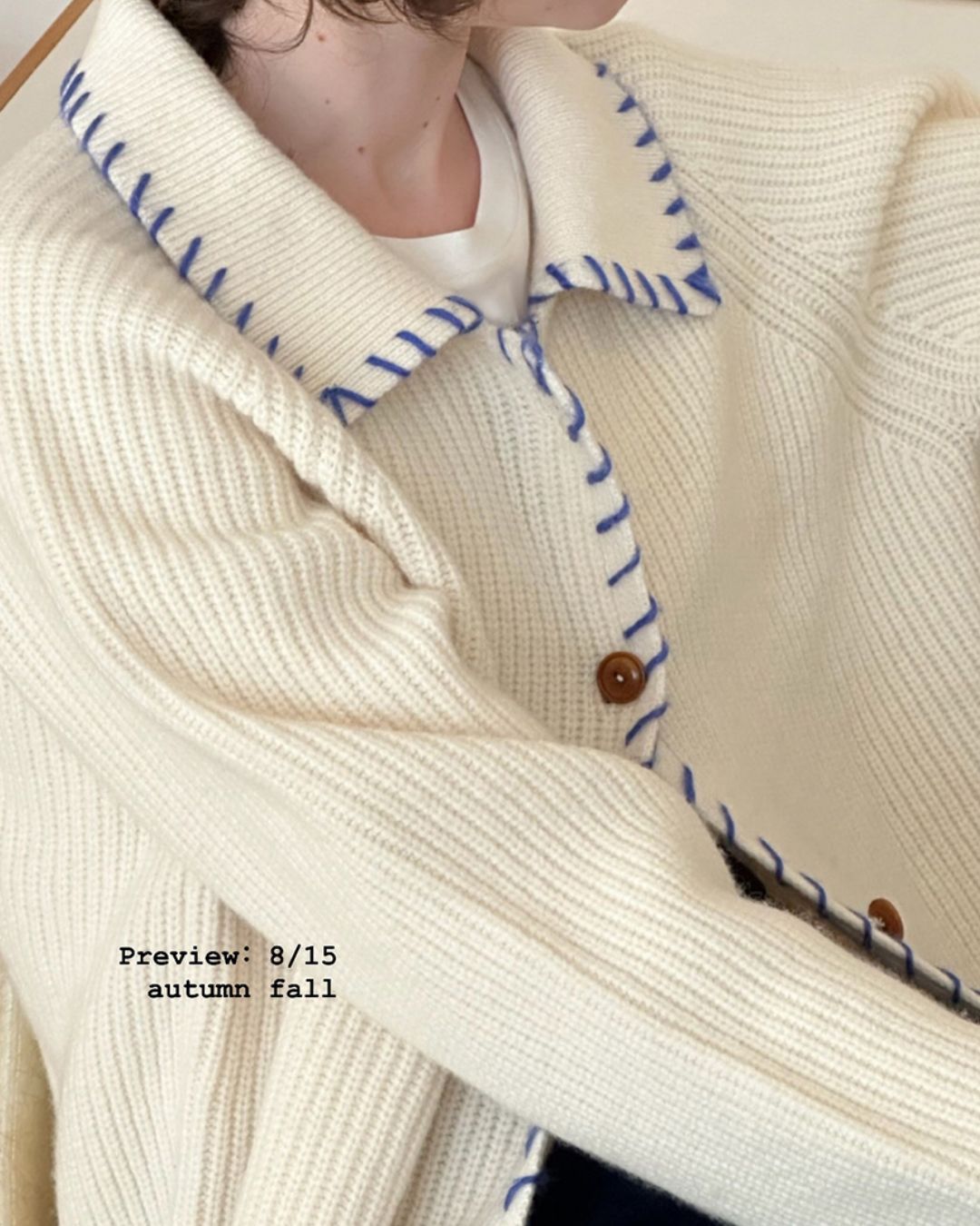 Contrast Stitch Wool Knit Cardigan　KN028