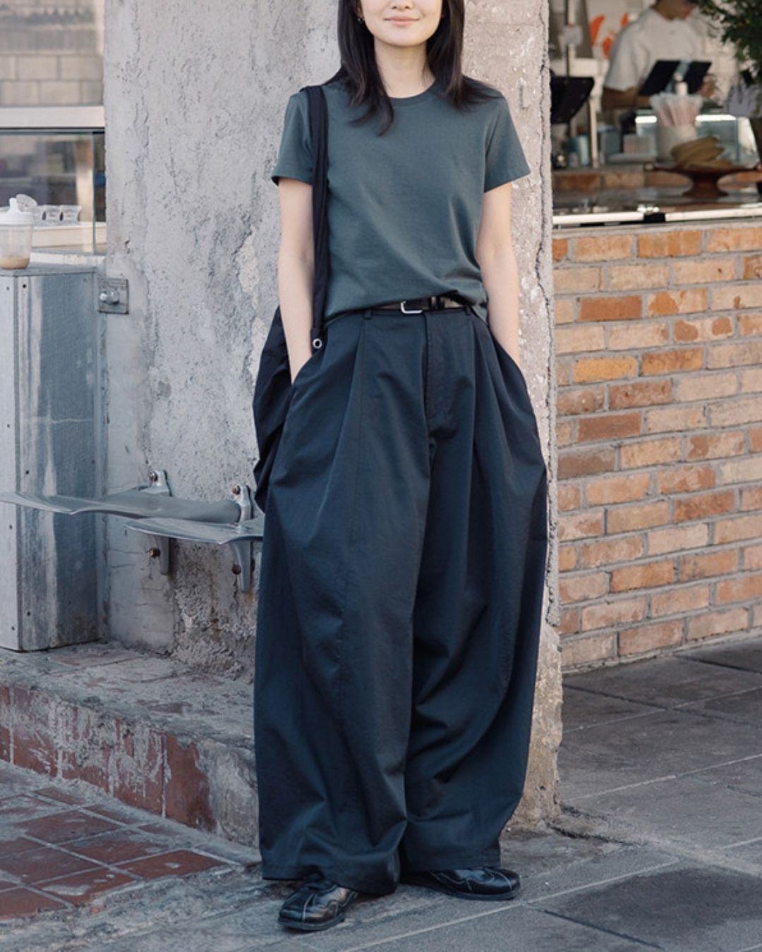 Relaxed Drape Pants　PT046
