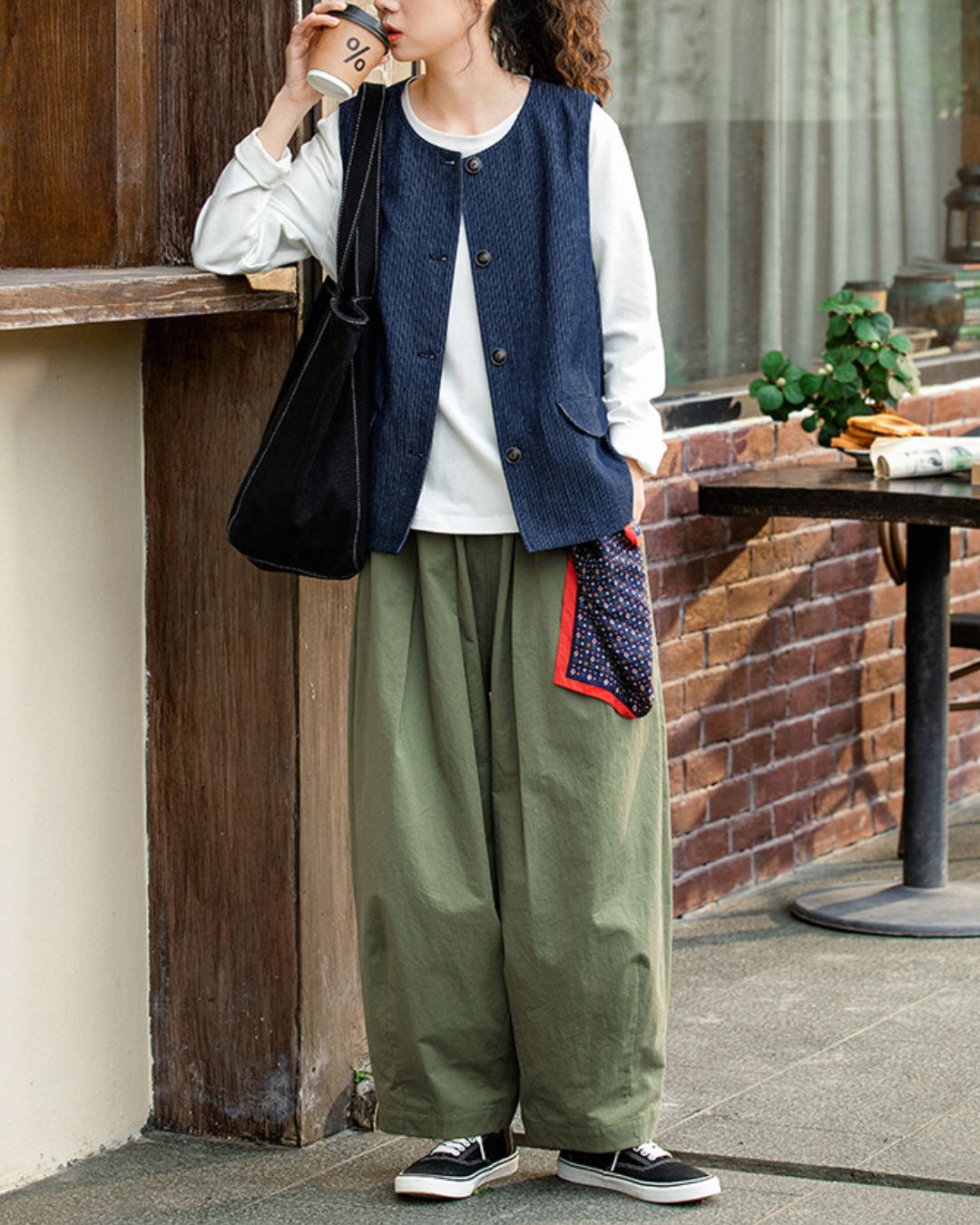 Crew Neck Denim Vest　VT025