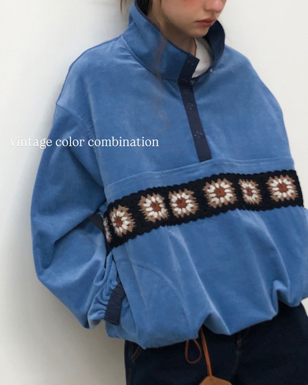 Crochet Stand-up Collar Top　SW005