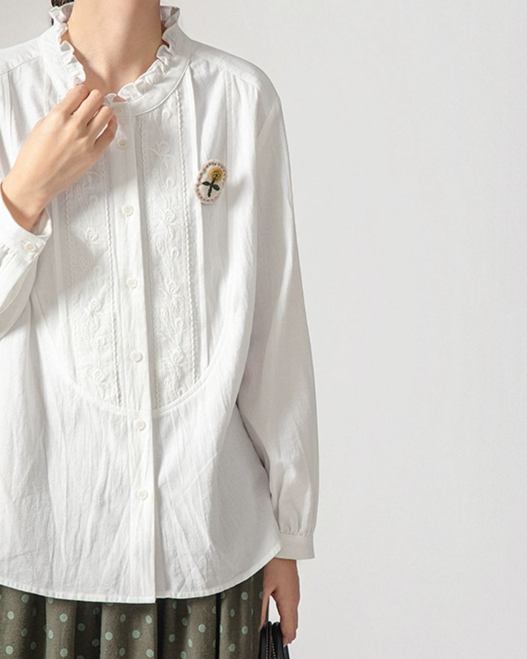 Frill Band Collar Shirt　LS025