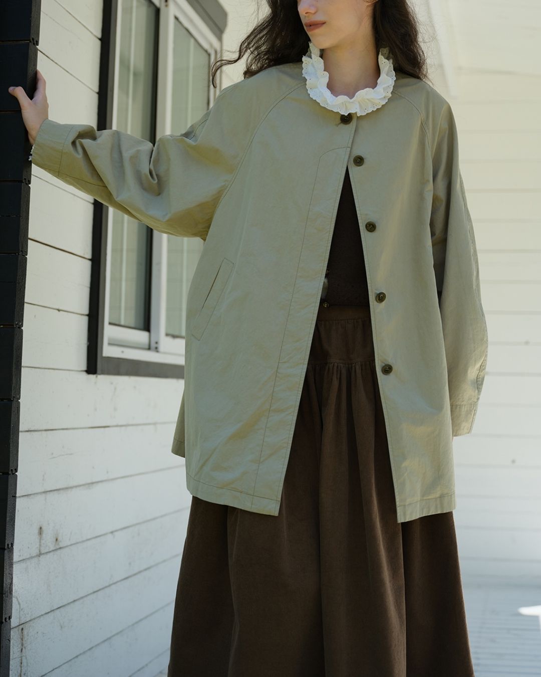 Collarless Mid-length Coat　CT005