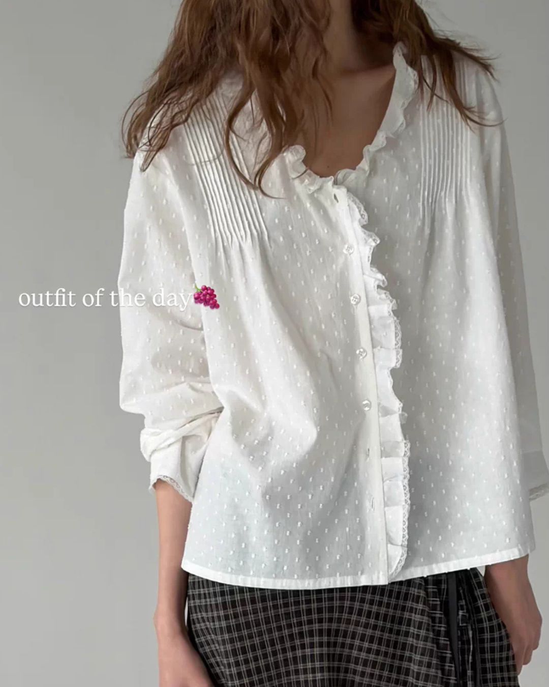 Frilled V-neck Lace Embroidered Shirt　LS067