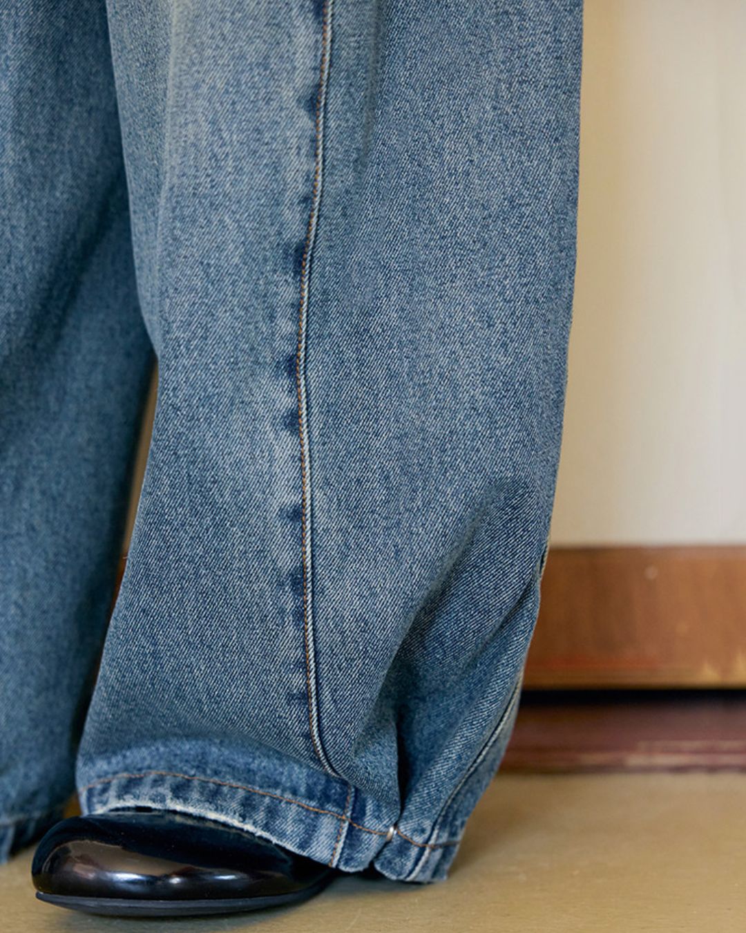 Wide-leg Twist Denim Pants　DP013