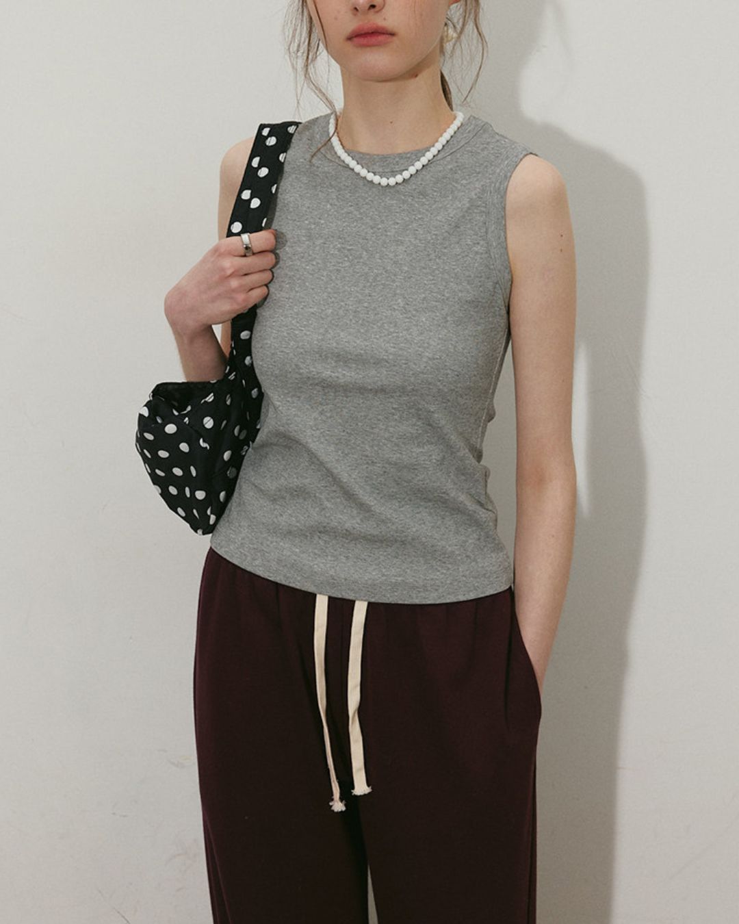 Crew Neck Slim Fit Tank Top　ST003