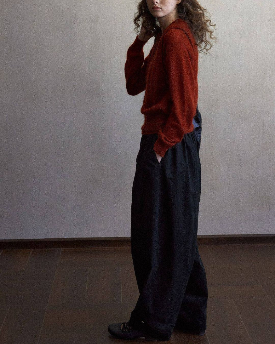 Fluffy U-neck Knit Vest　VT022