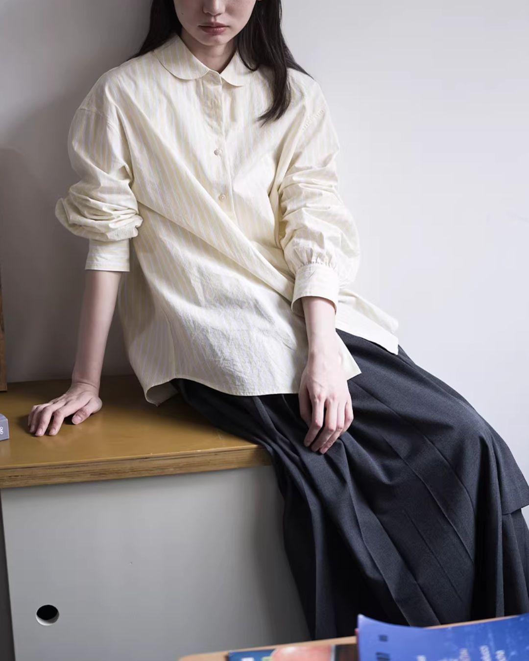 Round-collar Loose Striped Shirt　LS063