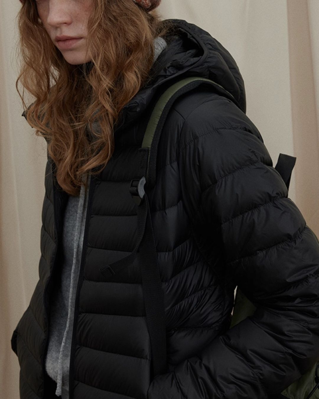 Lightweight Hooded Down Jacket　JK053