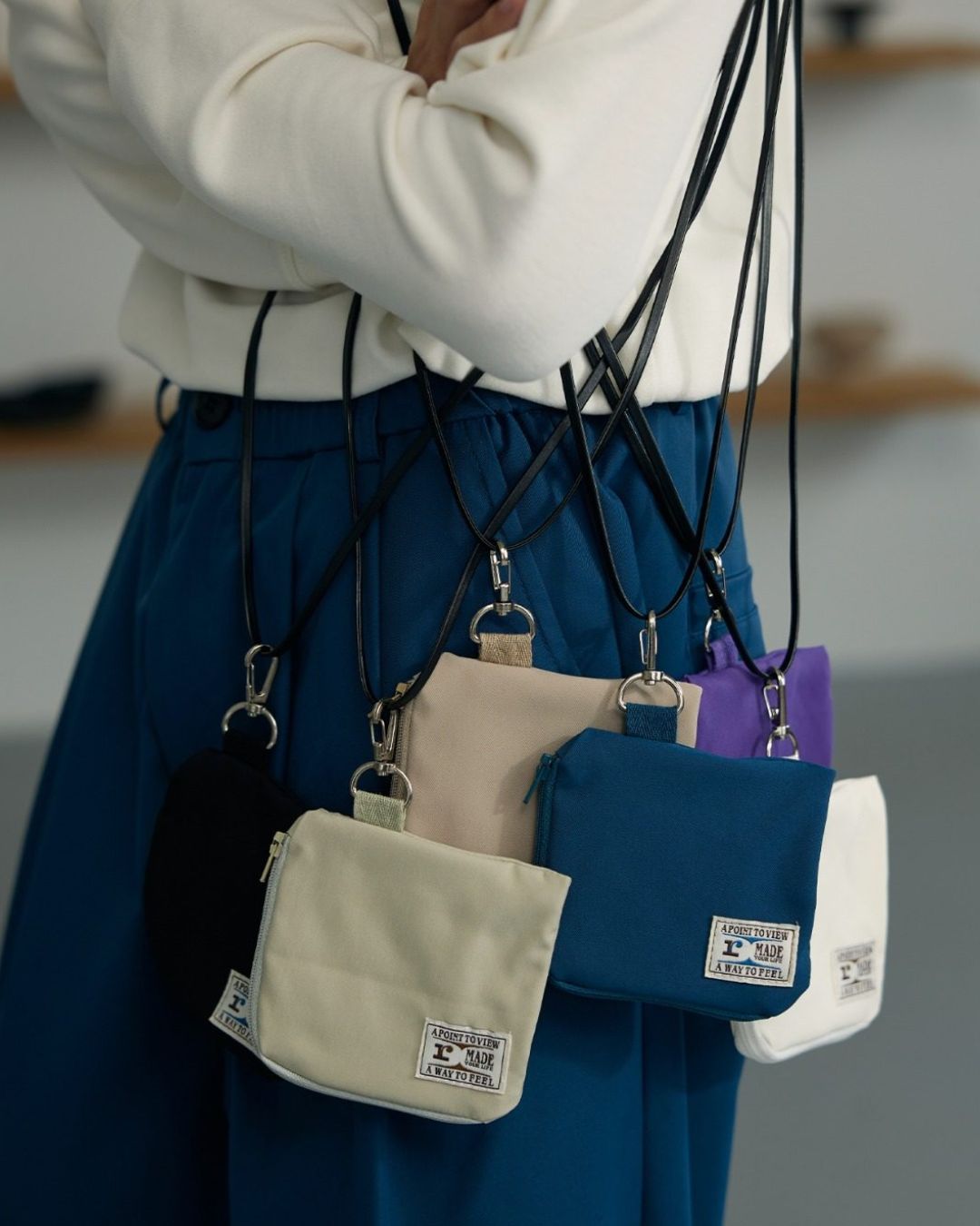 Casual Straight Pants With Mini Bag　PT034