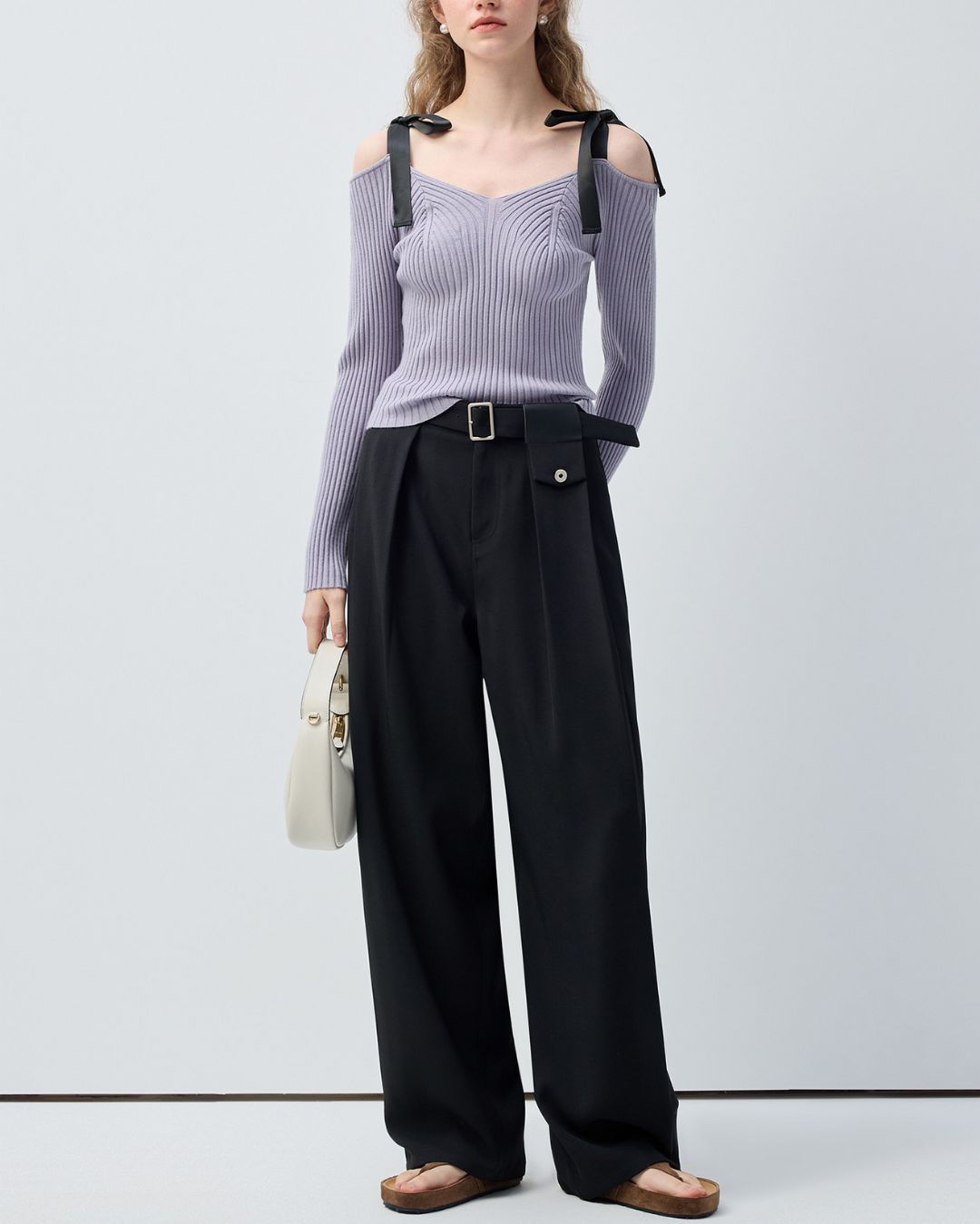 V-neck Off-the-shoulder Shoulder Strap Ribbon Knit　KN103