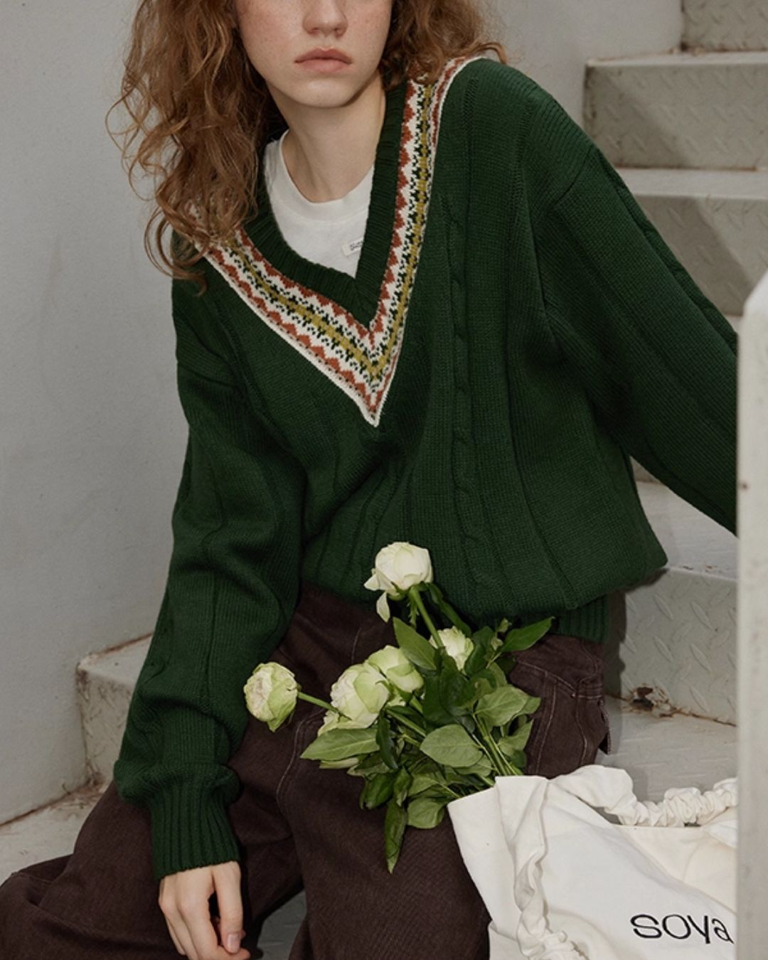 Fair Isle V-neck Sweater　KN053