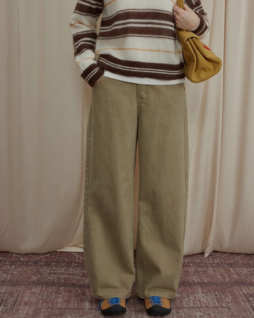 Curved Collar Denim Pants　DP010