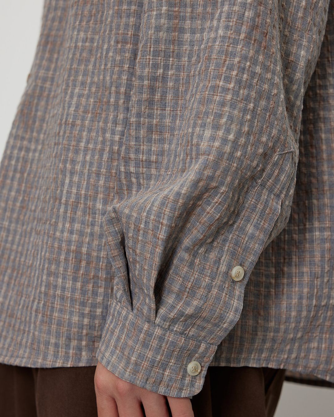 Gradient Button Gray-brown Check Shirt　LS048
