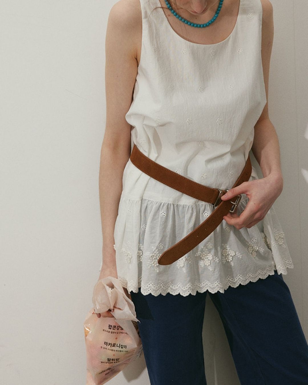 Small Flower Ruffle Sleeveless Shirt　SS001