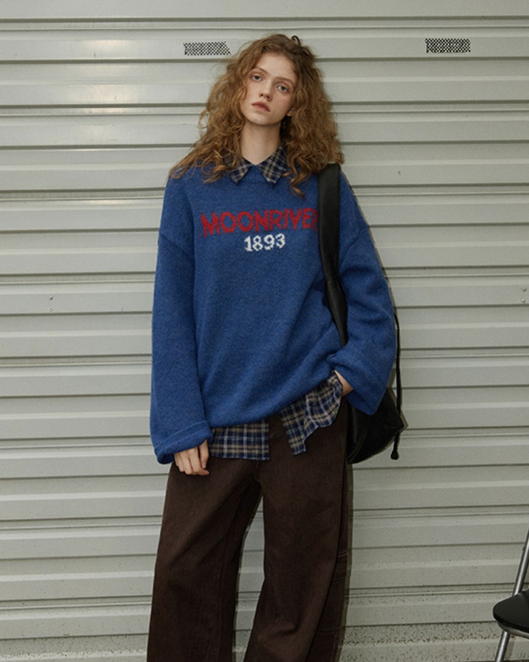 Wide Sleeve Logo Sweater　KN051